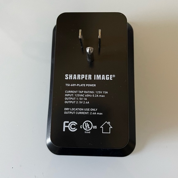 Sharper Image Plate Power USB Plug - Picture 3 of 3